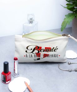 POCHETTE FEMME : BEAUTE A LA HAUT SAVOYARDE